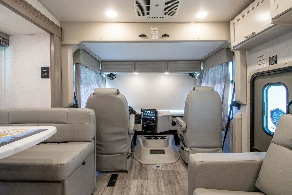 2027 Thor Motor Coach Outlaw Wild West Edition 38M in alvarado TX