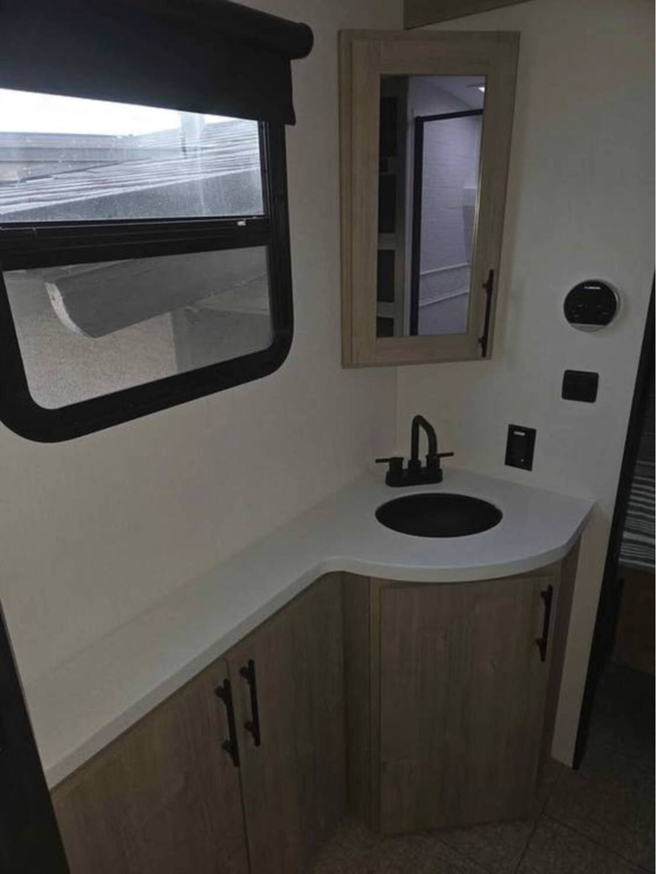 A photo of this 2025 Grand Design Imagine 2500RL
