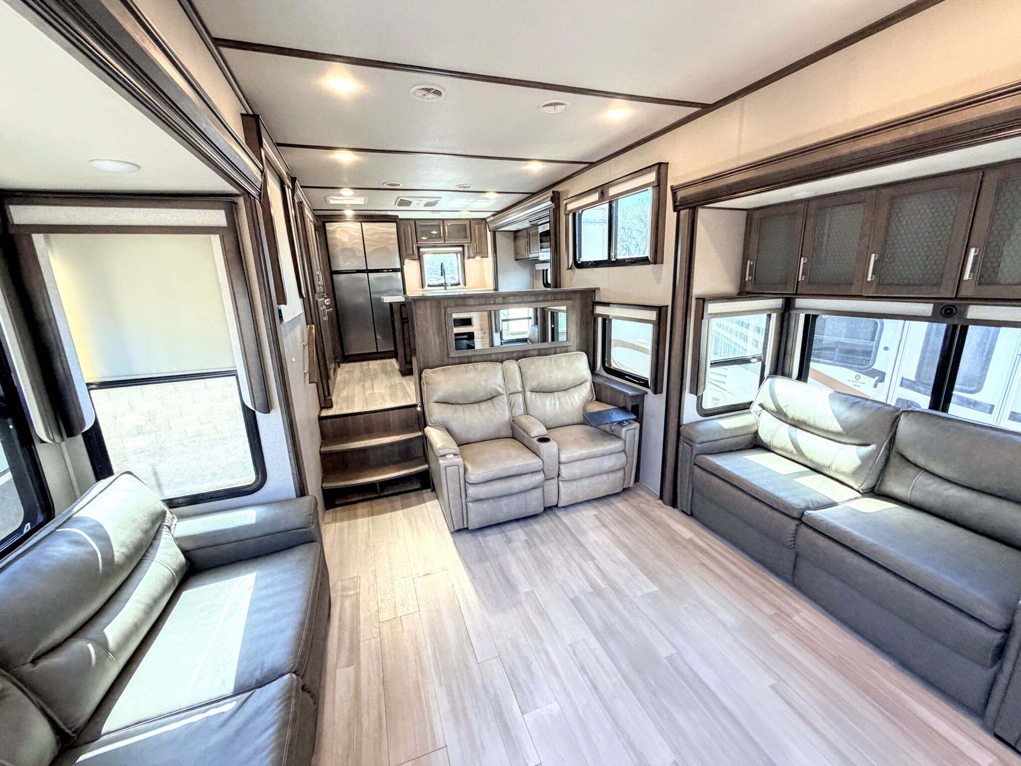 2021 Grand Design Solitude 390RK in mesa AZ