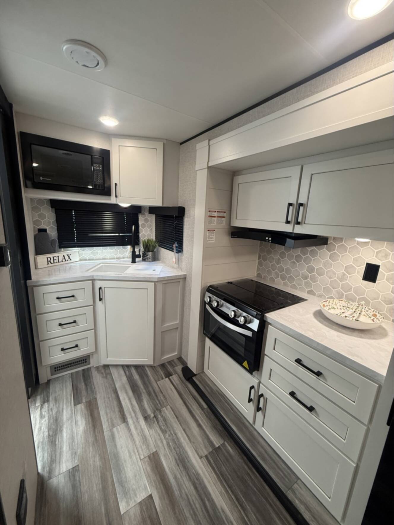 A photo of this 2025 Jayco Jay Flight 225MLS
