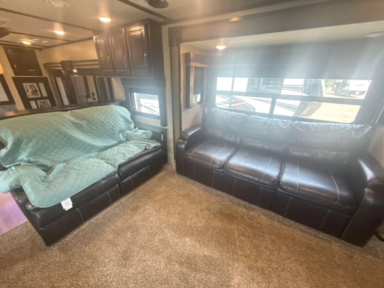A photo of this 2018 Grand Design Momentum 376TH