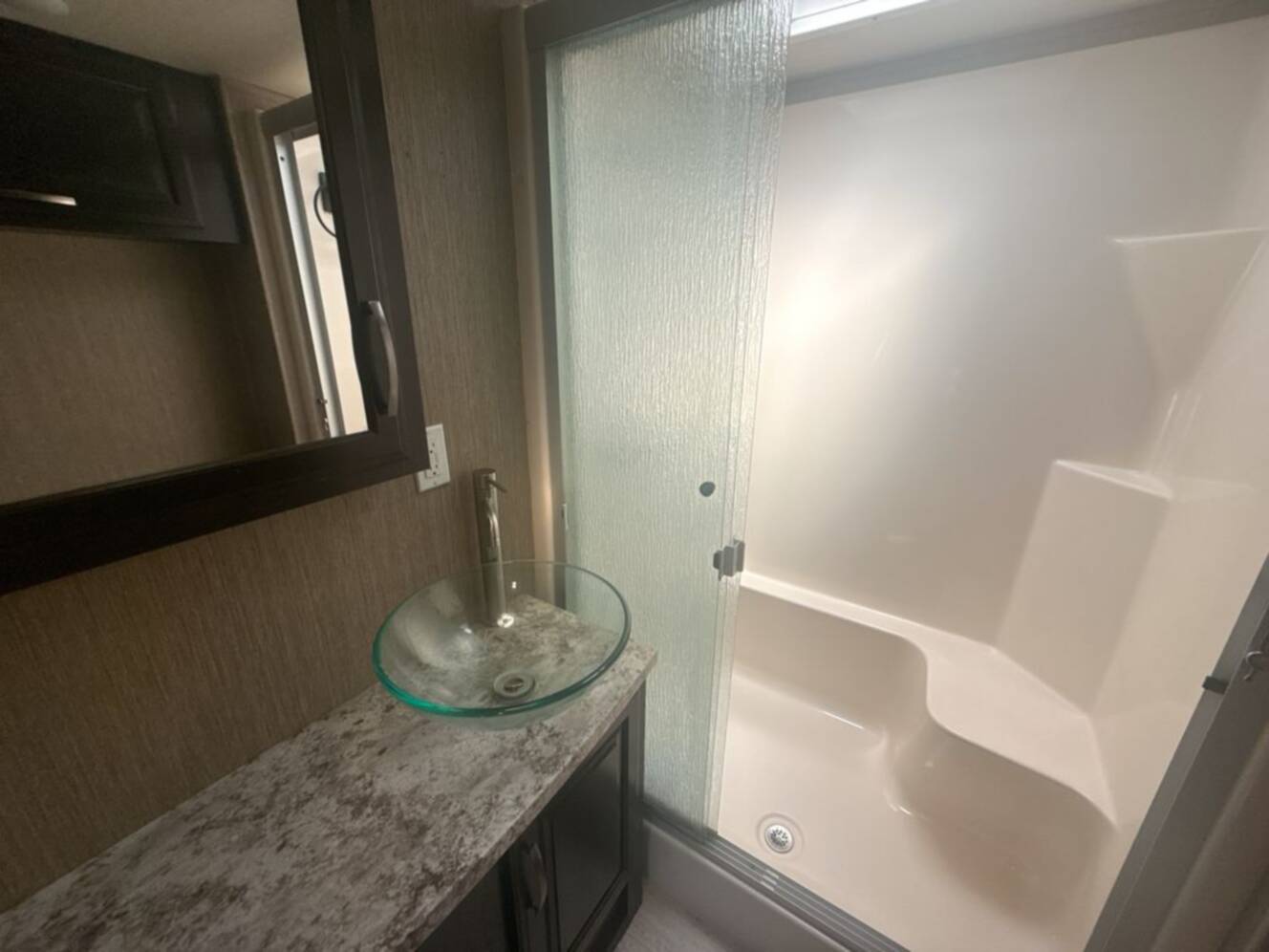 A photo of this 2018 Grand Design Momentum 376TH