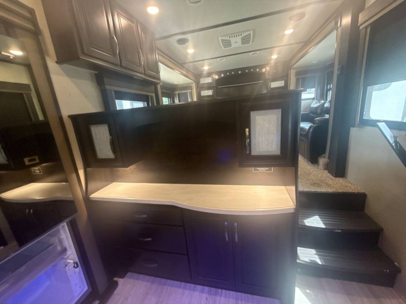 A photo of this 2018 Grand Design Momentum 376TH