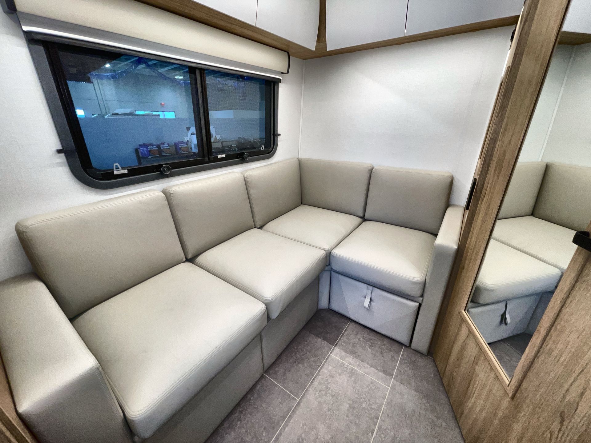 2026 Leisure Travel Vans Unity U24FX in san marcos CA