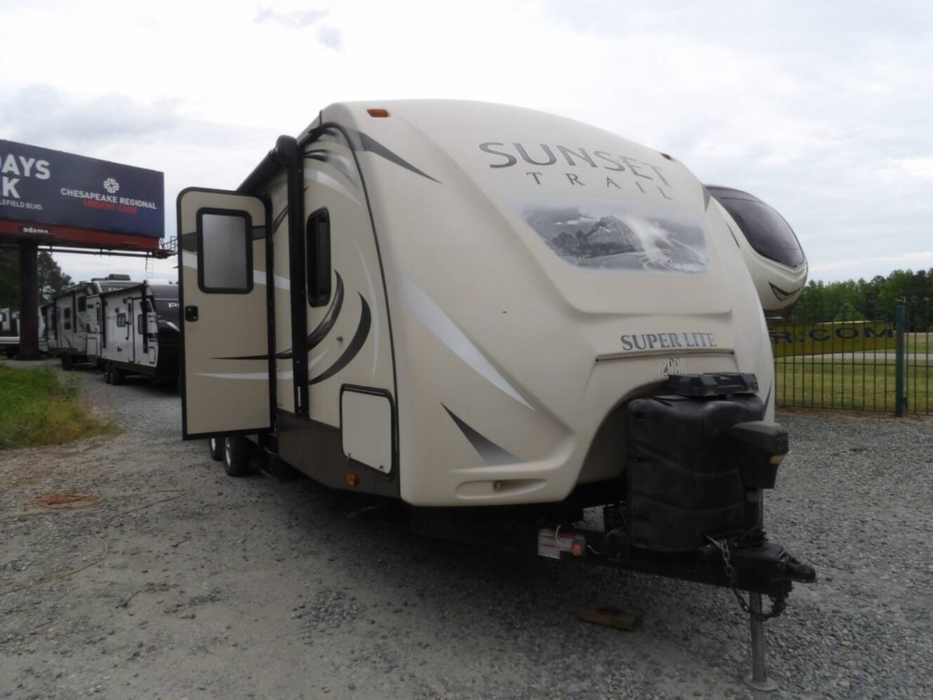 A photo of this 2015 Crossroads Sunset Trail 300BH
