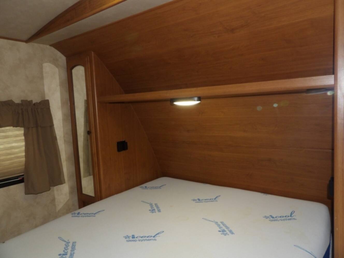 A photo of this 2015 Crossroads Sunset Trail 300BH