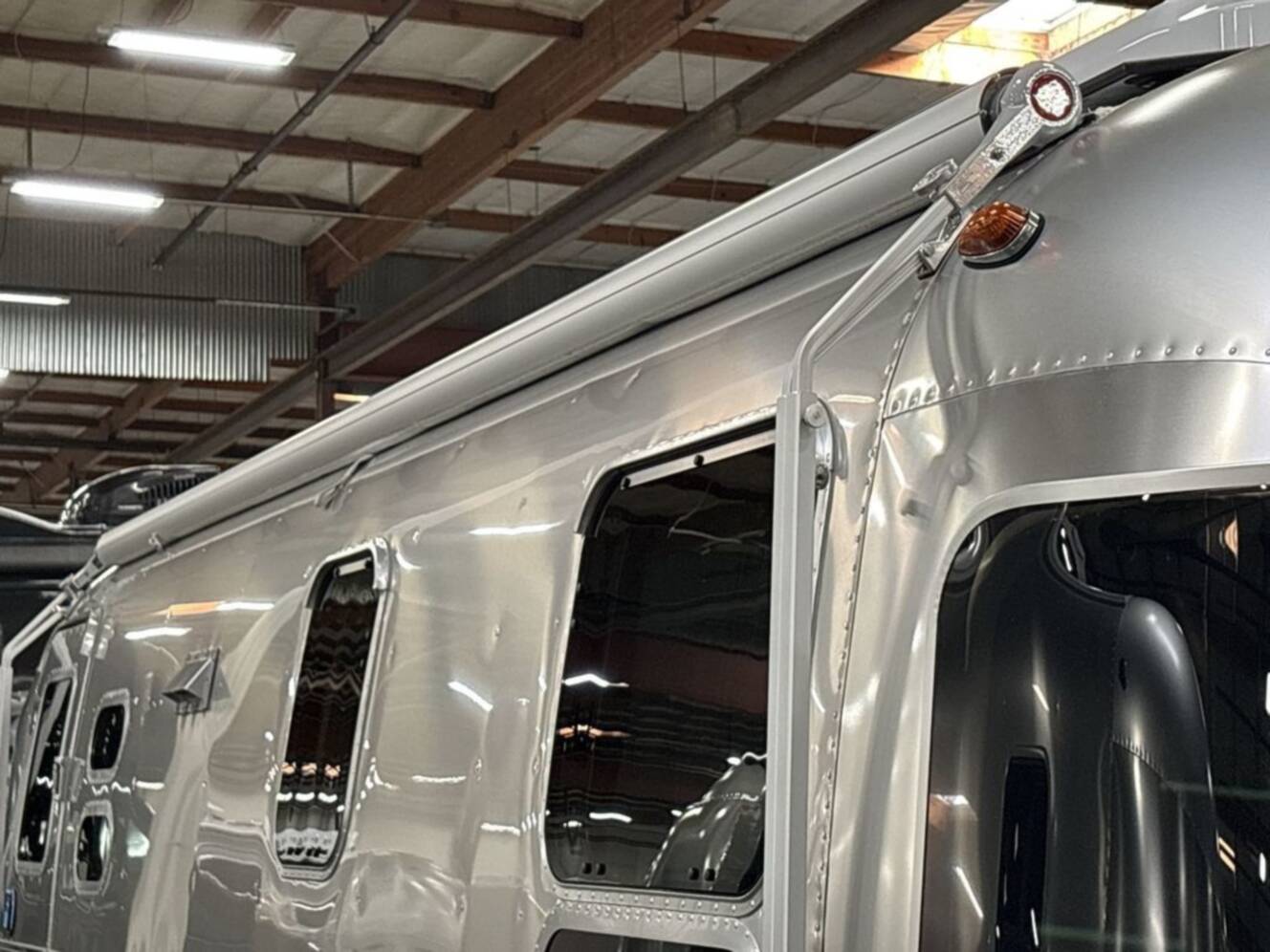 A photo of this 2026 Airstream Flying Cloud 27FB