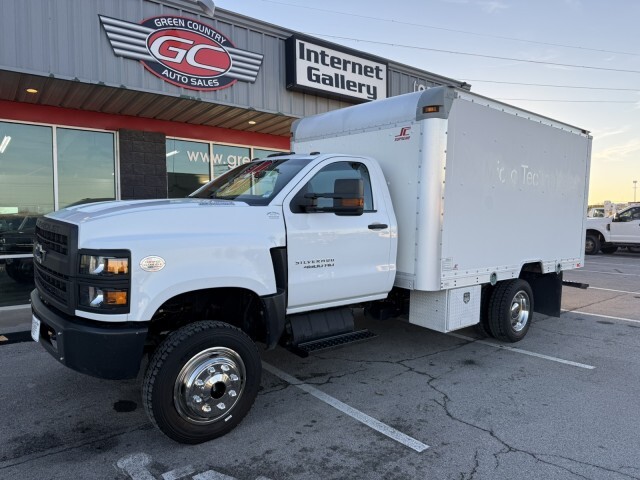2020 CHEVROLET 4500HD 4x4 Box Truck 4WD in Collinsville, OK