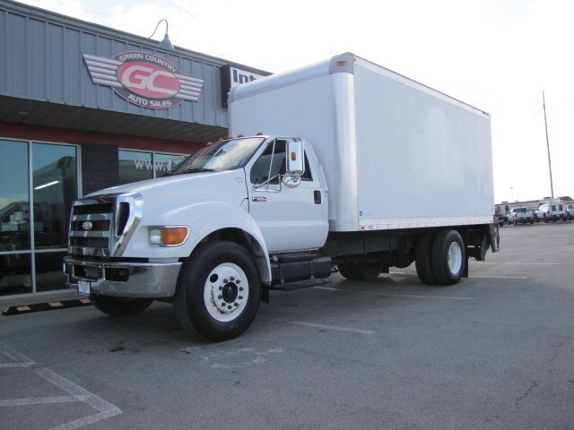 2008 FORD F650 in Collinsville, OK