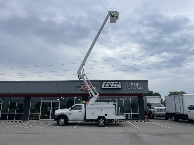 2016 RAM 5500 in Collinsville, OK