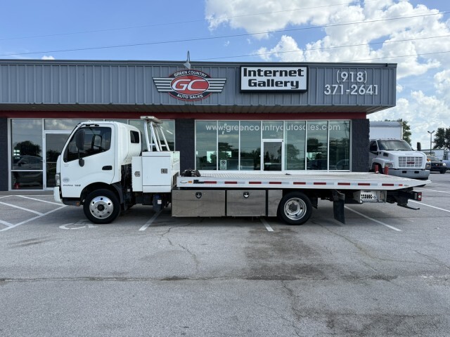 2017 HINO 195 Diesel Rollback Wrecker in Collinsville, OK