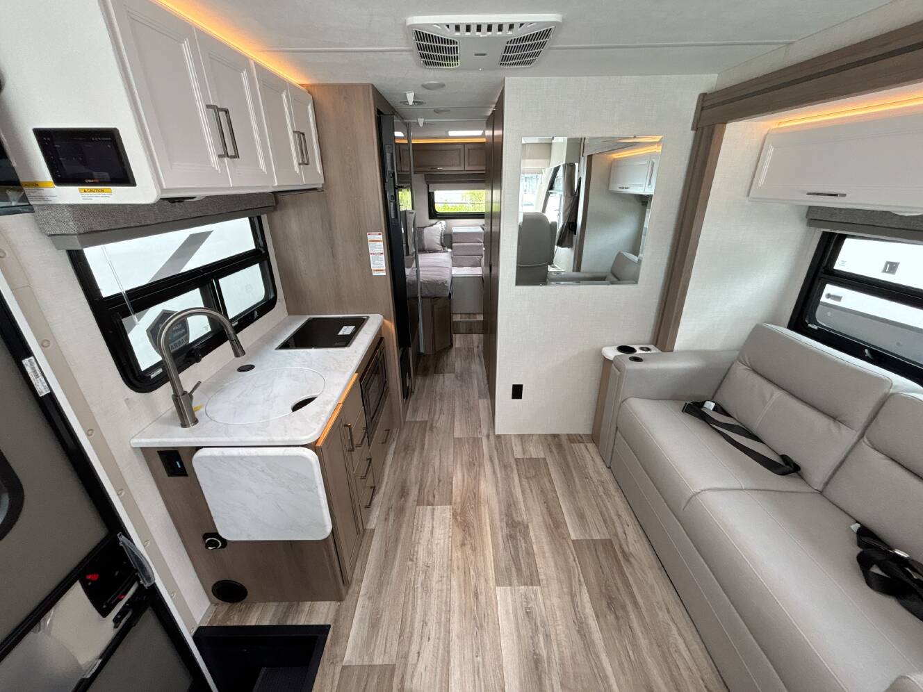 A photo of this 2027 Thor FREEDOM TRAVELER A24