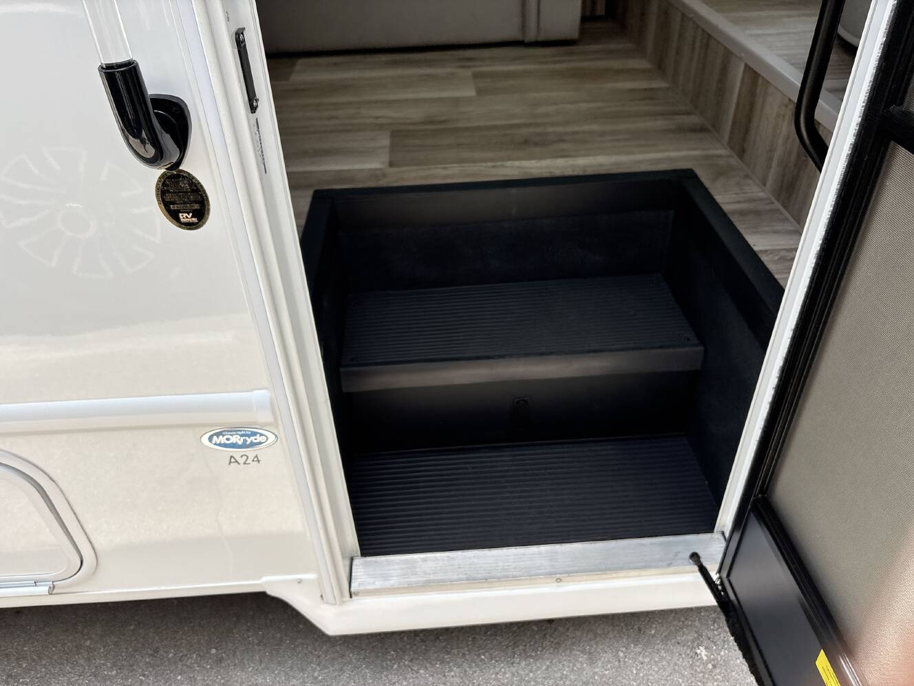 A photo of this 2027 Thor FREEDOM TRAVELER A24