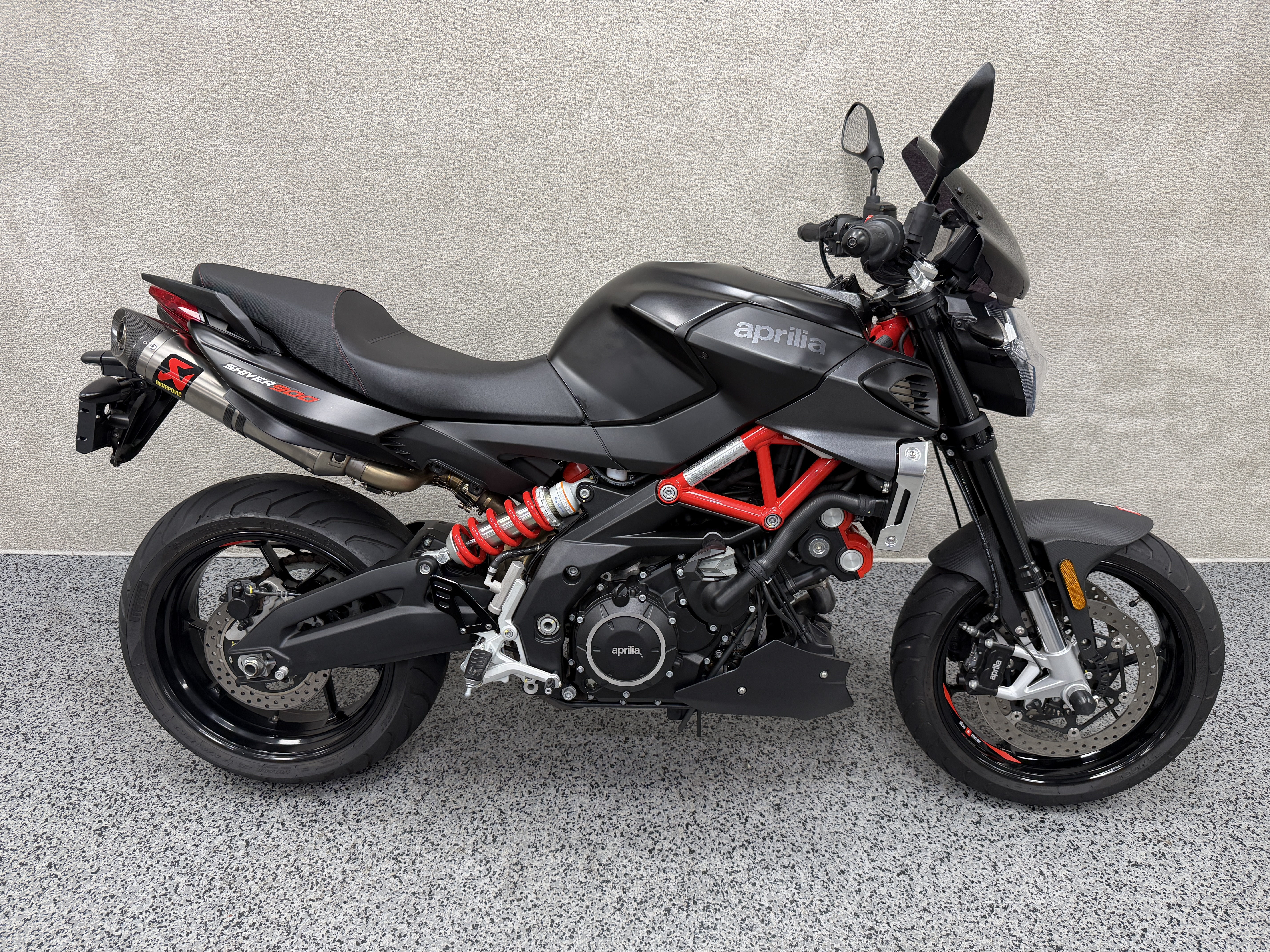 2020 Aprilia SHIVER 900 900 in Pelham, NH