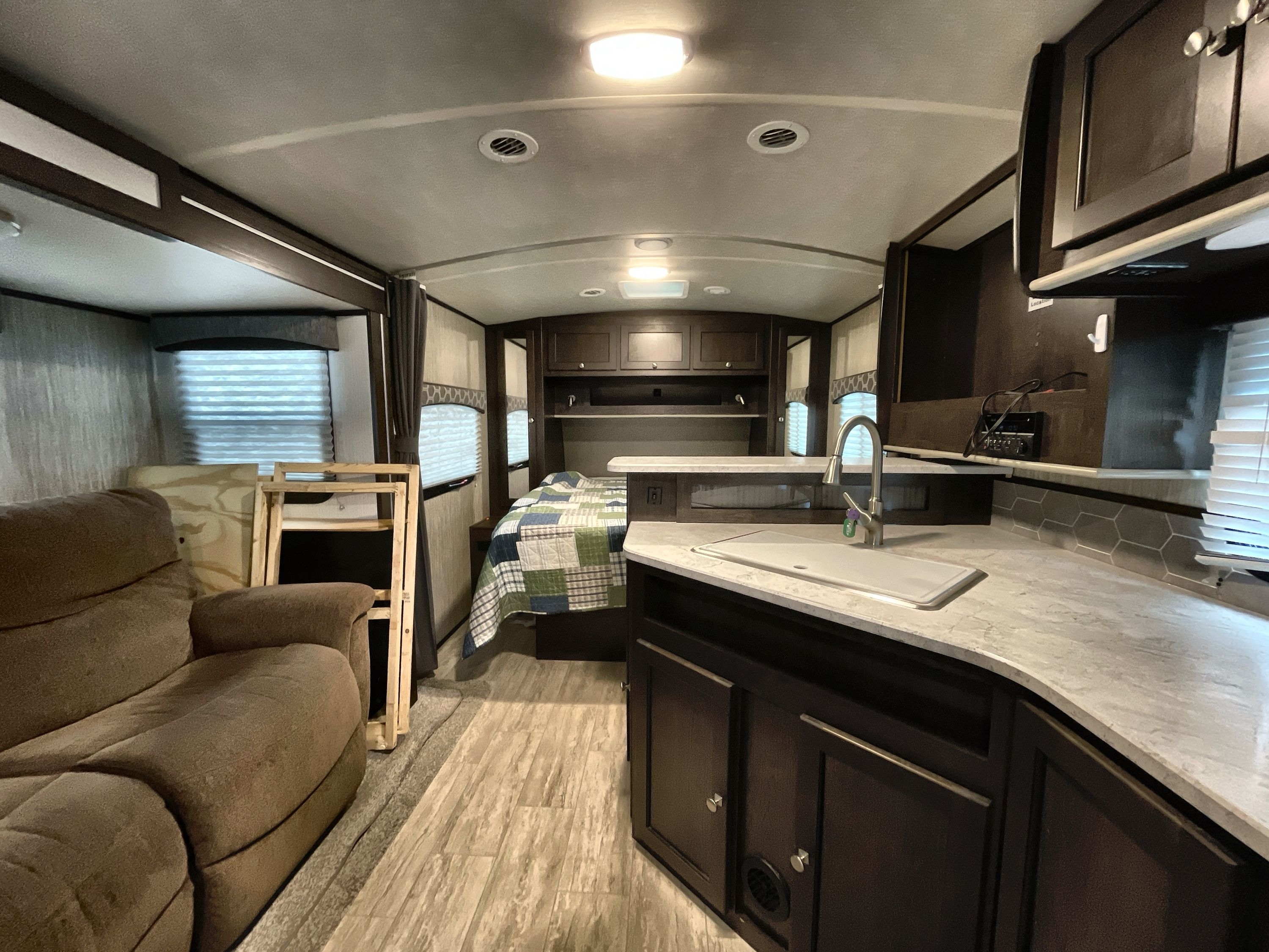 2020 Cruiser Rv SHADOW CRUISER 225RBS in hugo MN