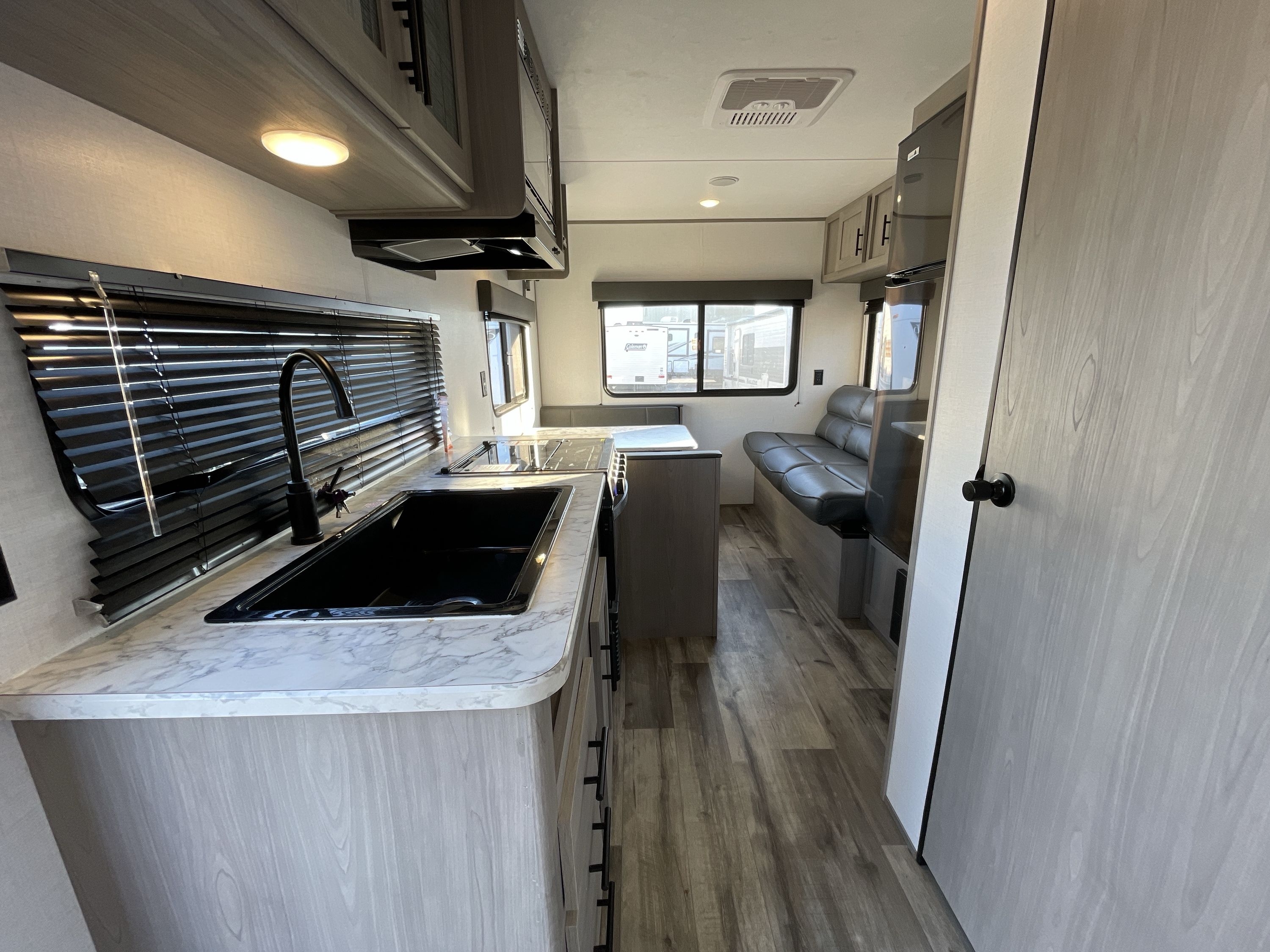 2024 Coleman COLEMAN LANTERN LT 202RD in panama city FL