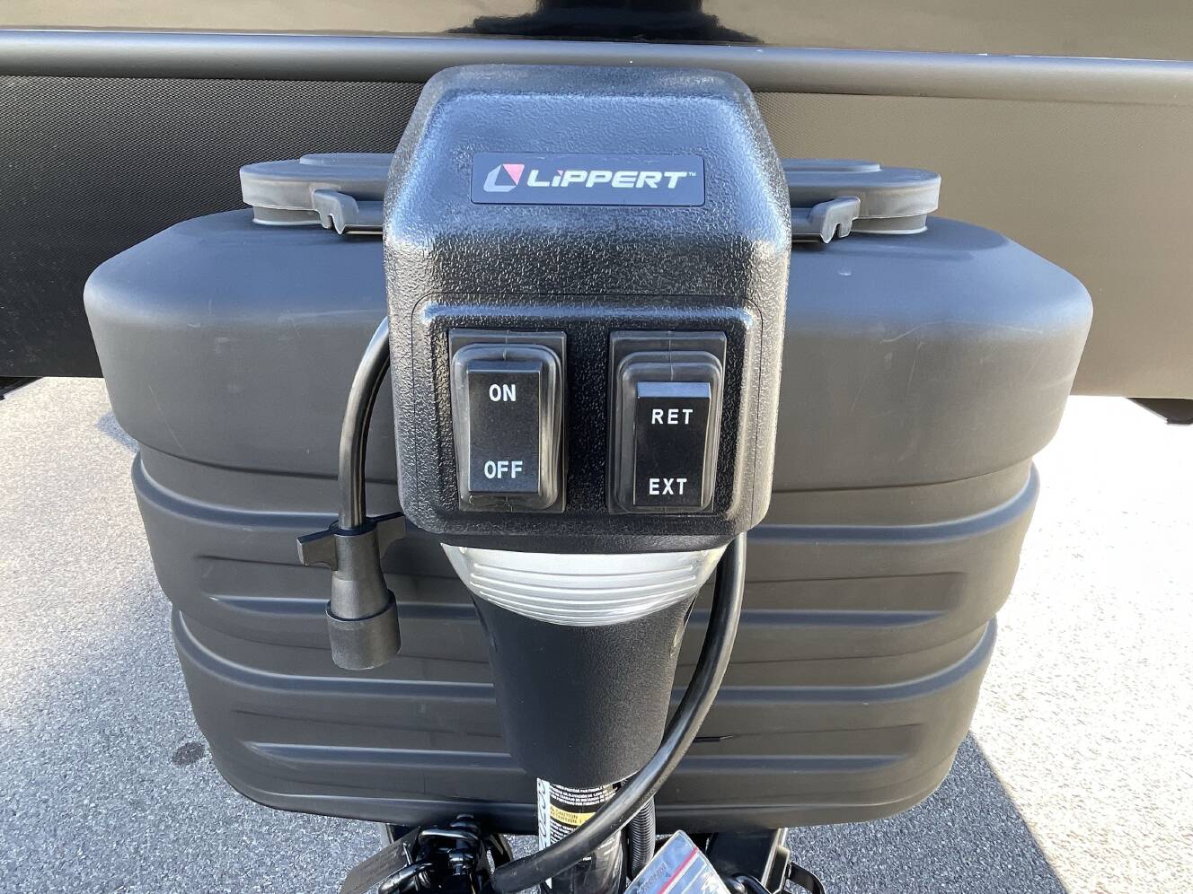 A photo of this 2026 Winnebago THRIVE 25RLS