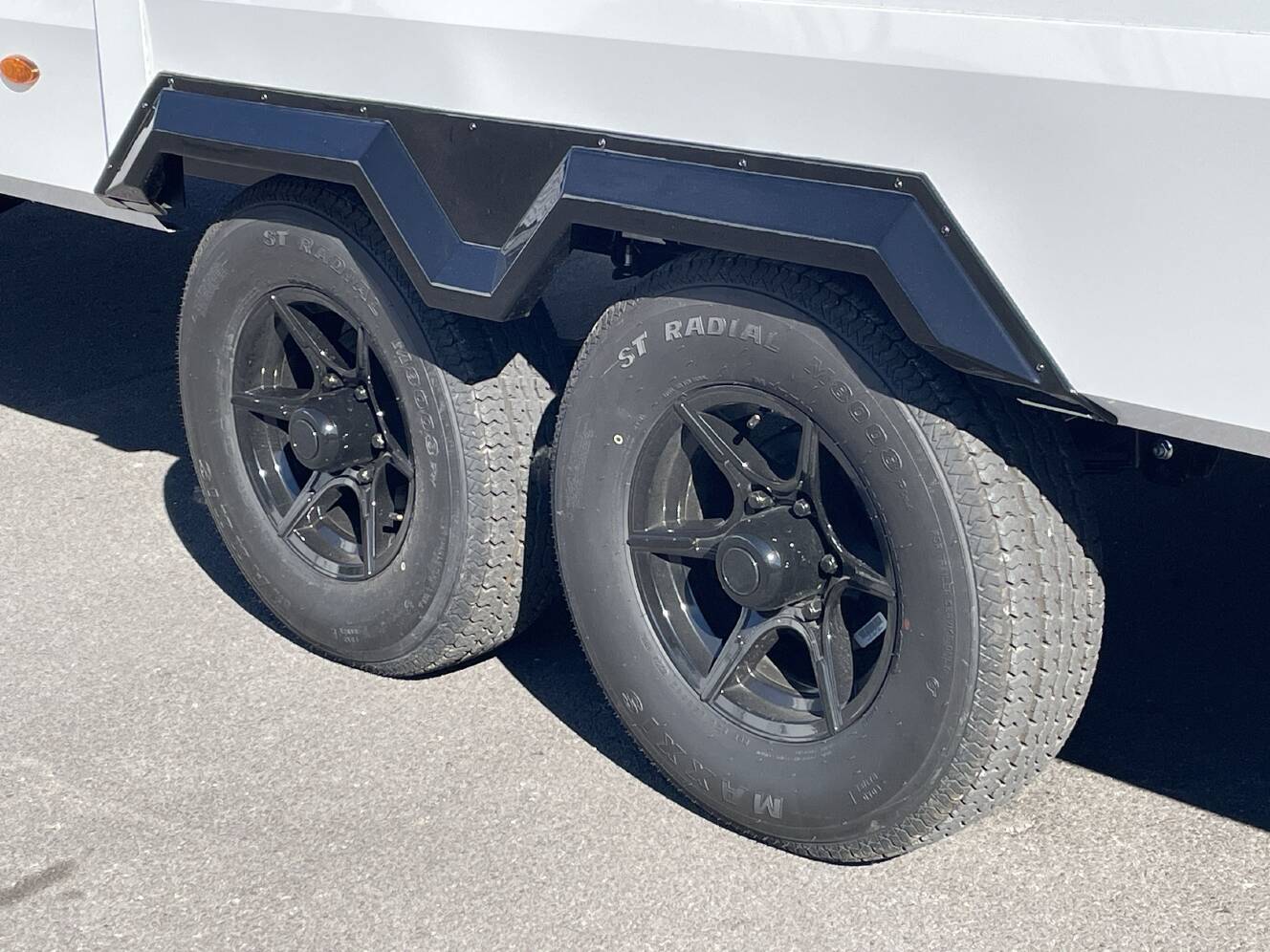 A photo of this 2026 Winnebago THRIVE 25RLS