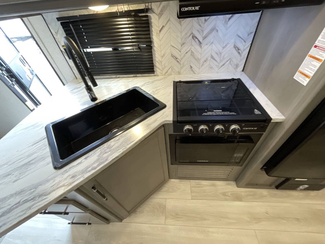A photo of this 2025 Keystone HIDEOUT SPORT 261BH