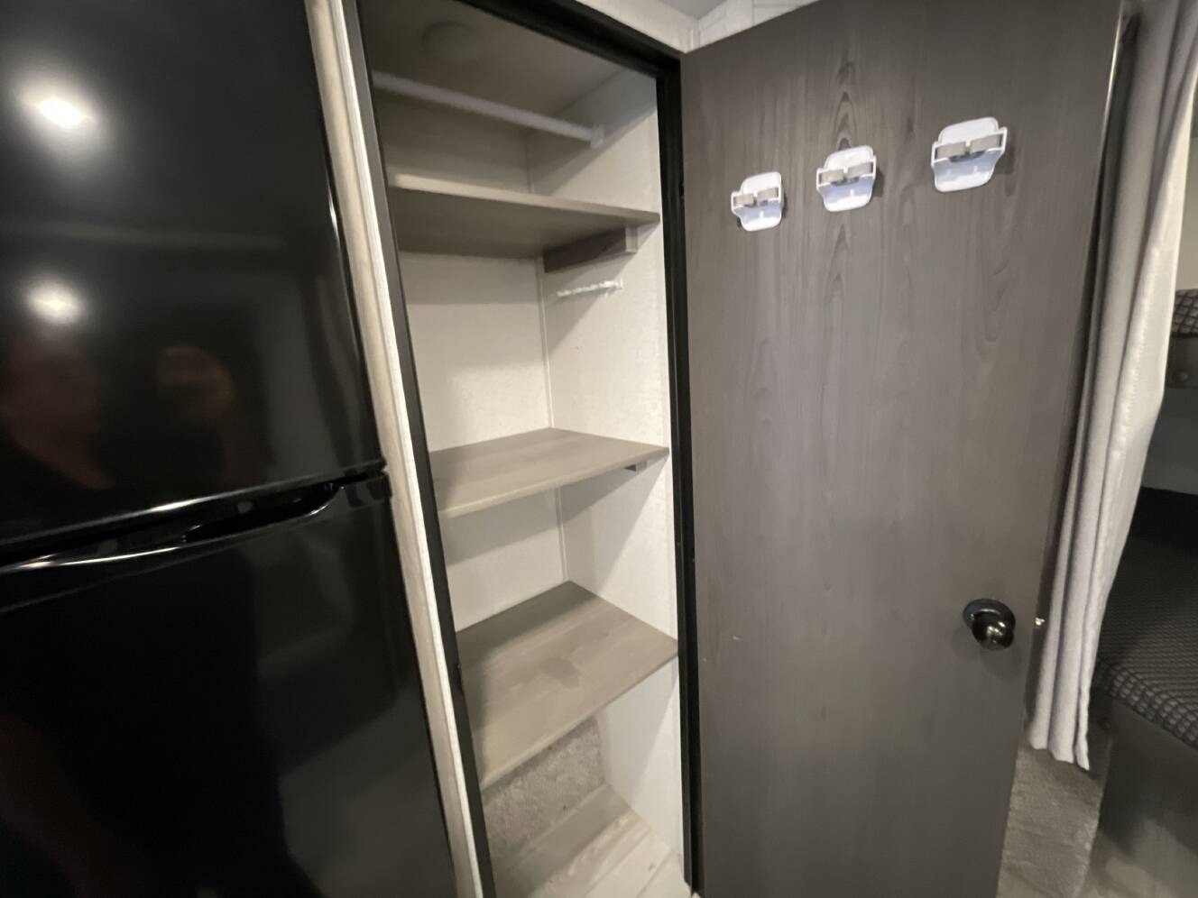 A photo of this 2025 Keystone HIDEOUT SPORT 261BH