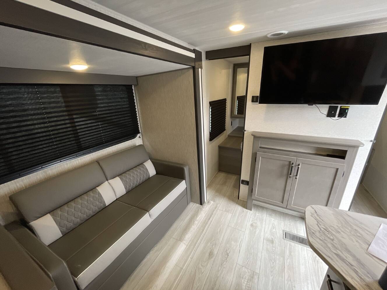 A photo of this 2025 Keystone HIDEOUT SPORT 261BH