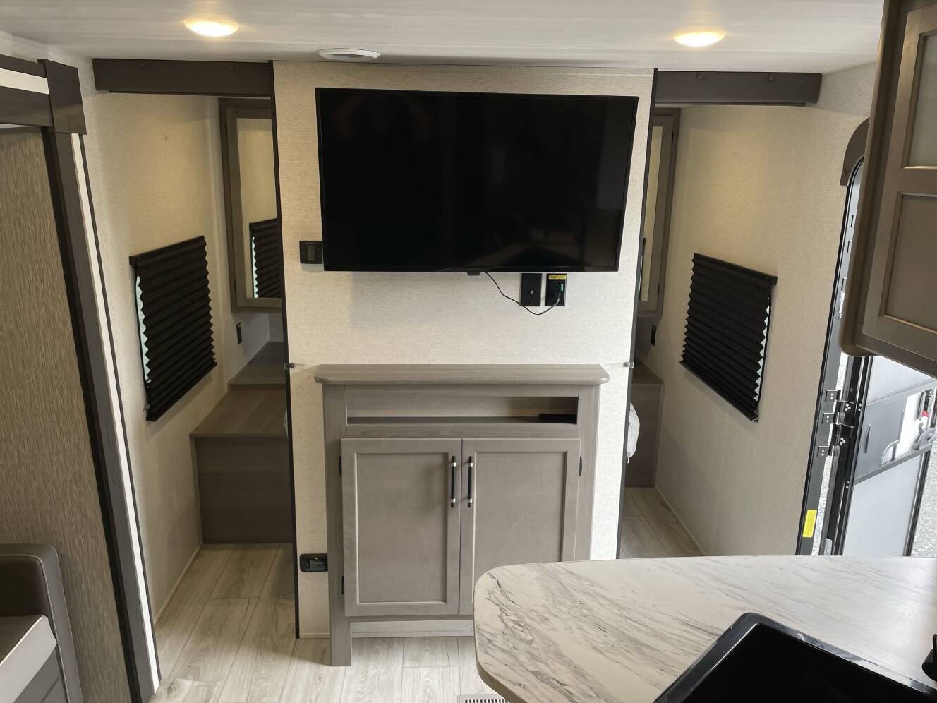 A photo of this 2025 Keystone HIDEOUT SPORT 261BH