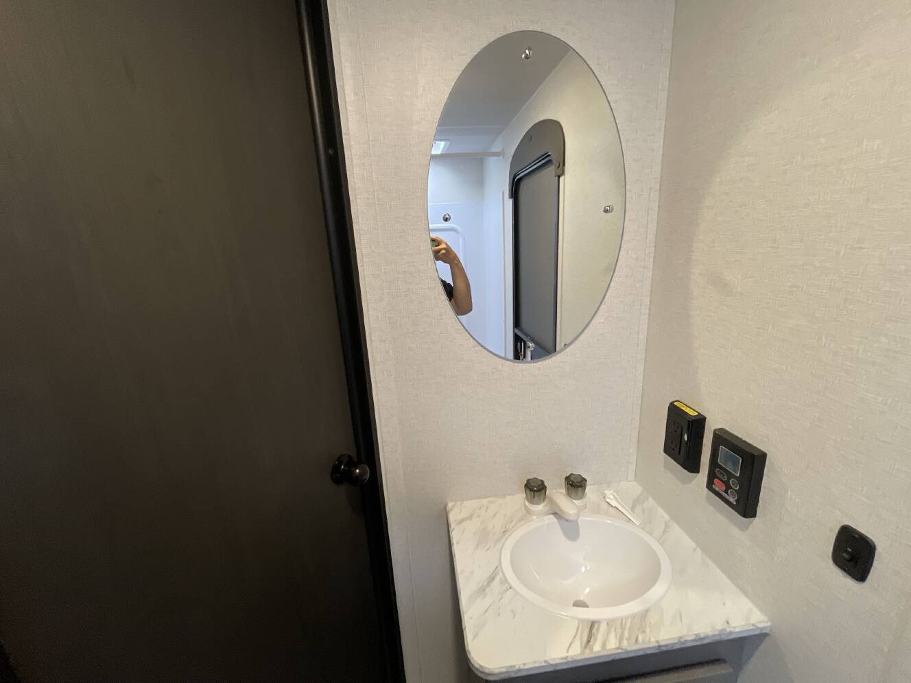 A photo of this 2025 Keystone HIDEOUT SPORT 261BH