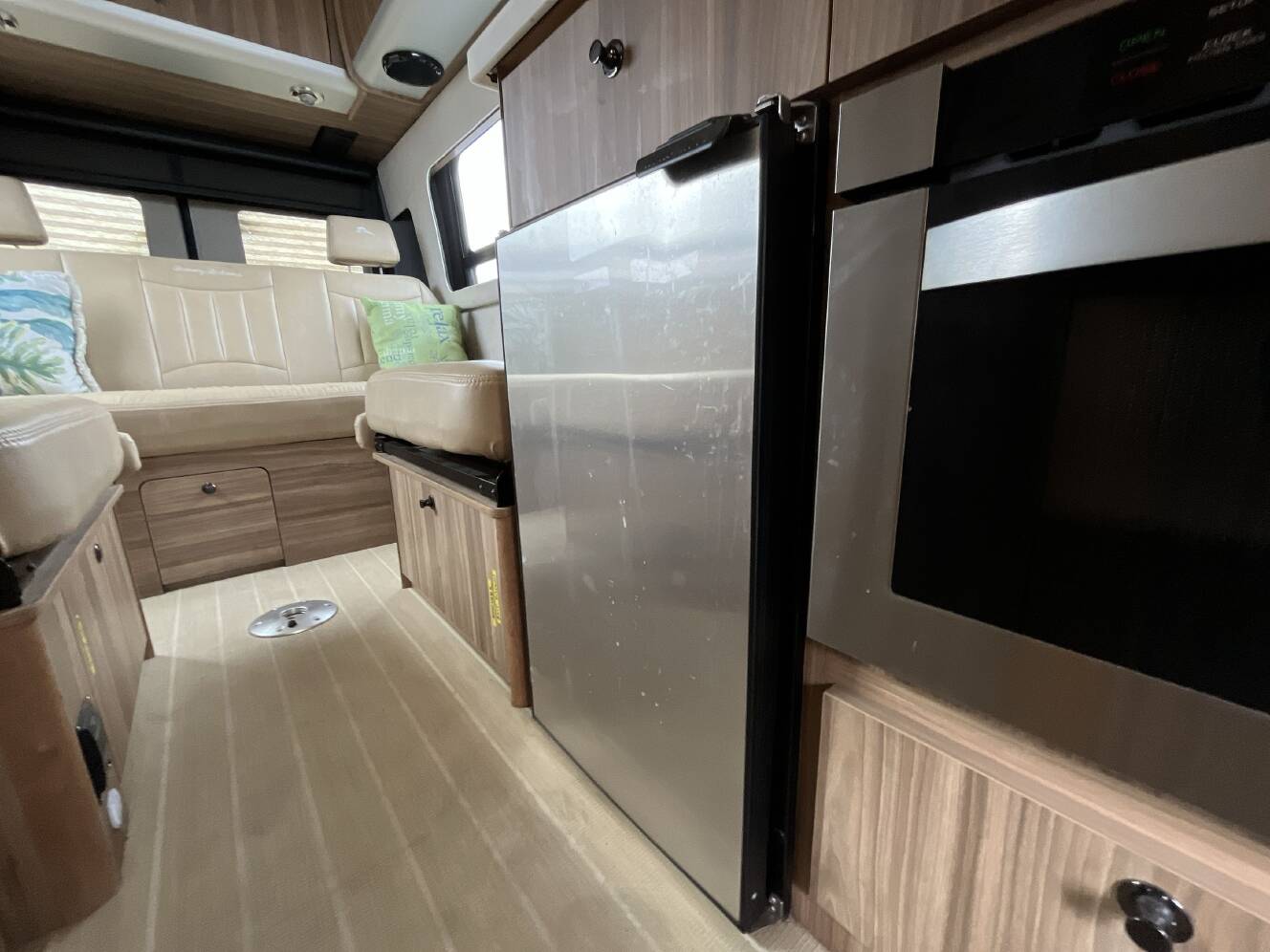A photo of this 2018 Airstream INTERSTATE TOMMY BAHAMA EDITION LOUNGE