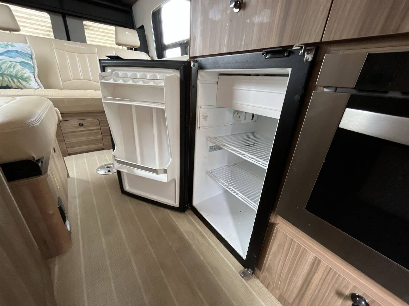 A photo of this 2018 Airstream INTERSTATE TOMMY BAHAMA EDITION LOUNGE
