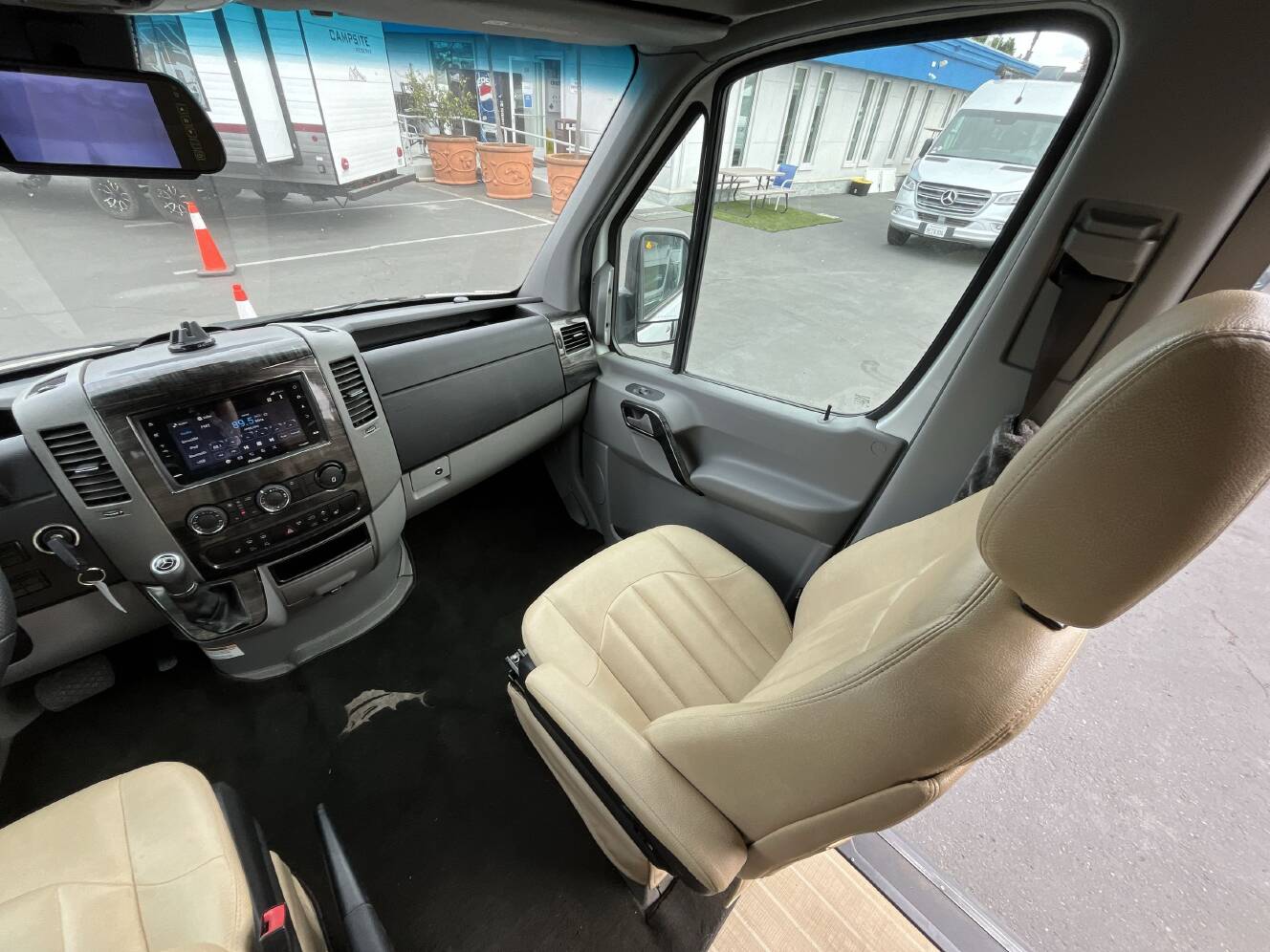 A photo of this 2018 Airstream INTERSTATE TOMMY BAHAMA EDITION LOUNGE