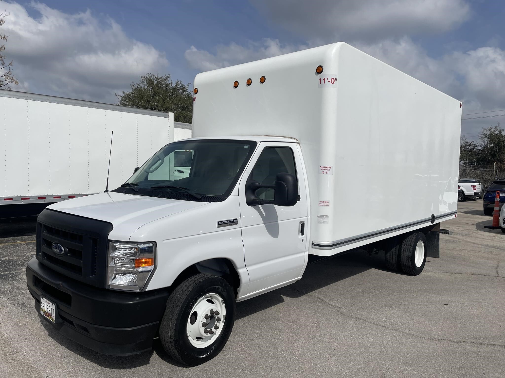 2024 FORD ECONOLINE in Austin, TX