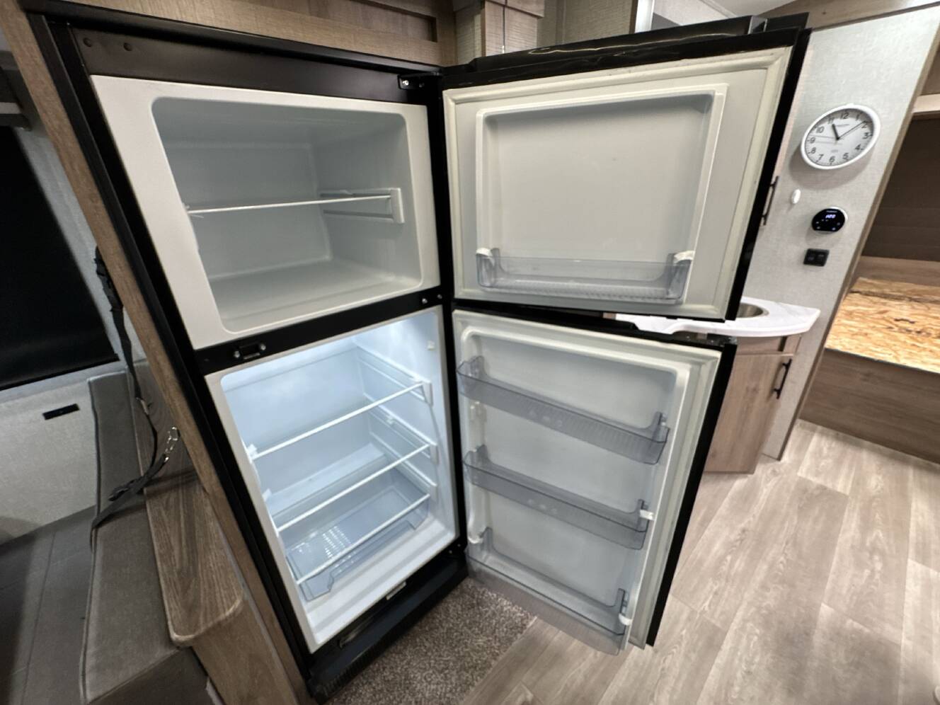 A photo of this 2024 Grand Design IMAGINE 2500RL