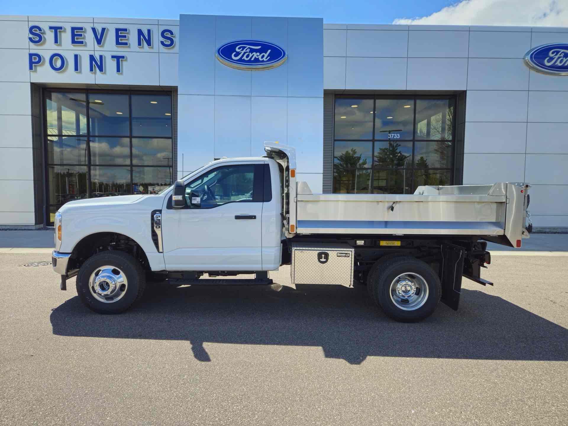 2026 FORD F350 XL in Stevens Point, WI