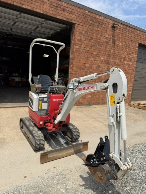 2024 TAKEUCHI TB210R in Burlington, NC