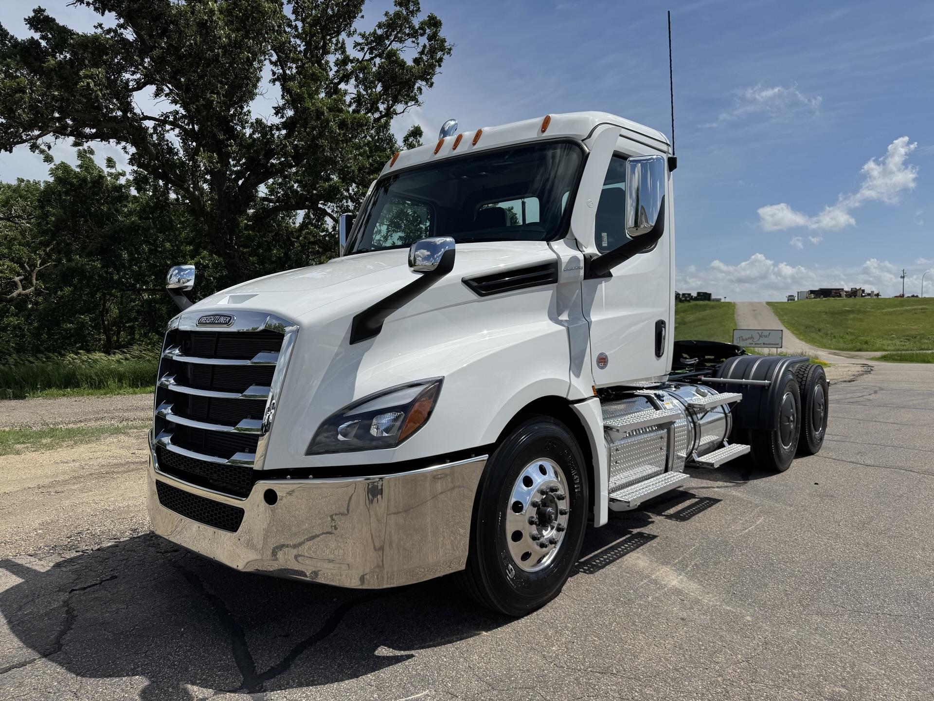 2026 FREIGHTLINER CA126 in Rochester, MN