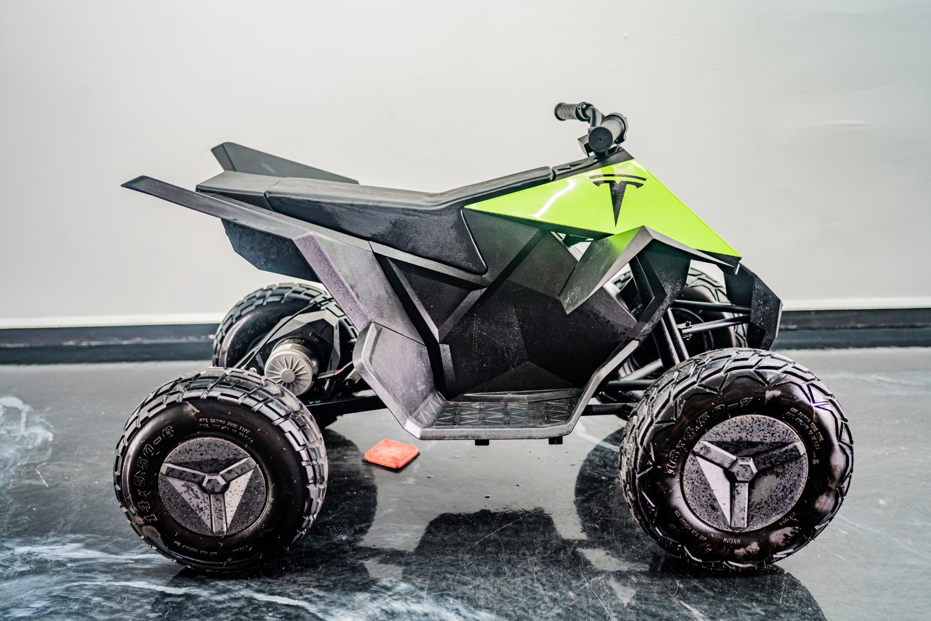 2024 Tesla Inc Cyberquad in jacksonville FL