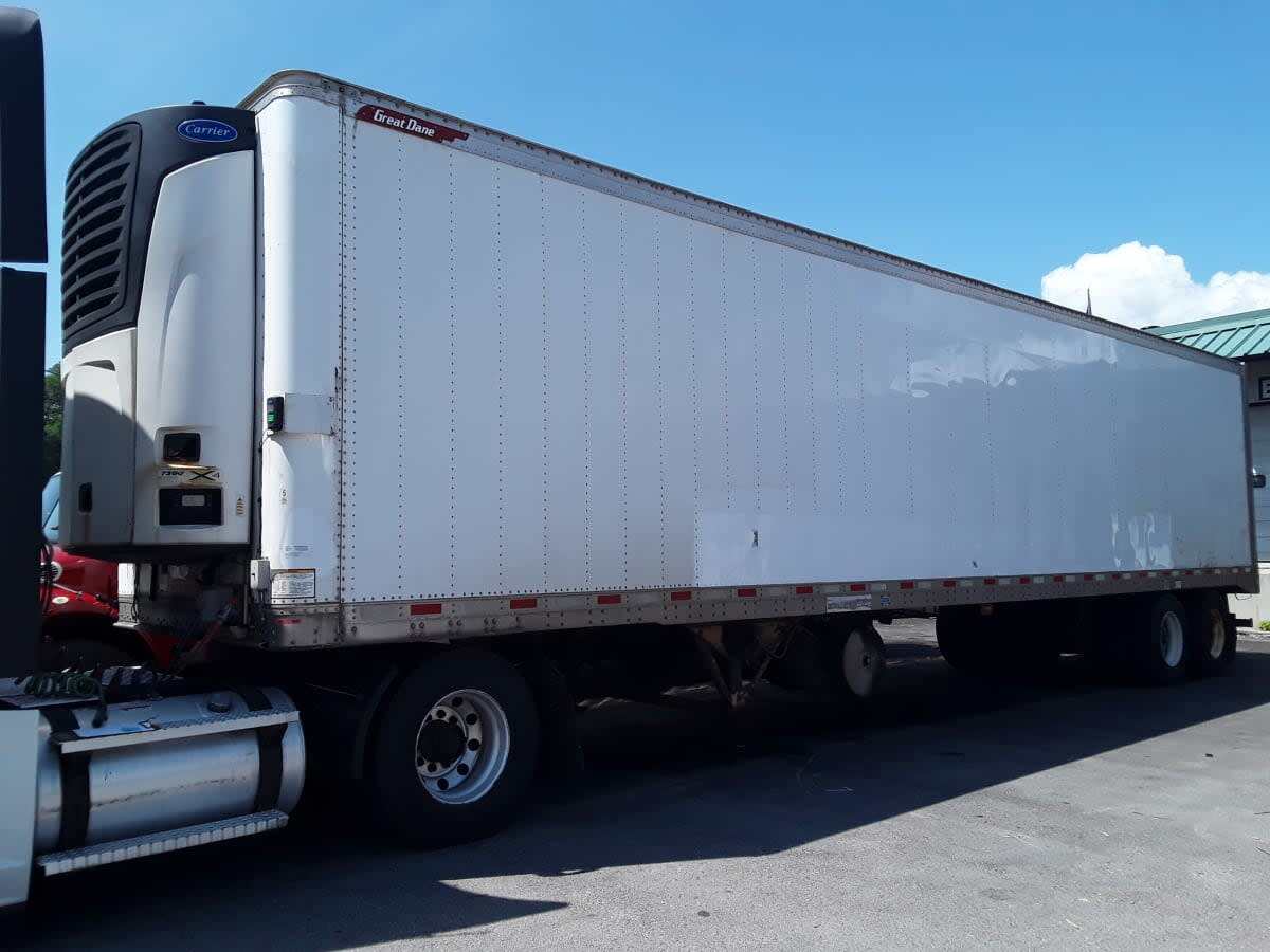 2015 GREAT DANE TRAILERS 700-42/156/102 in Salisbury, MA