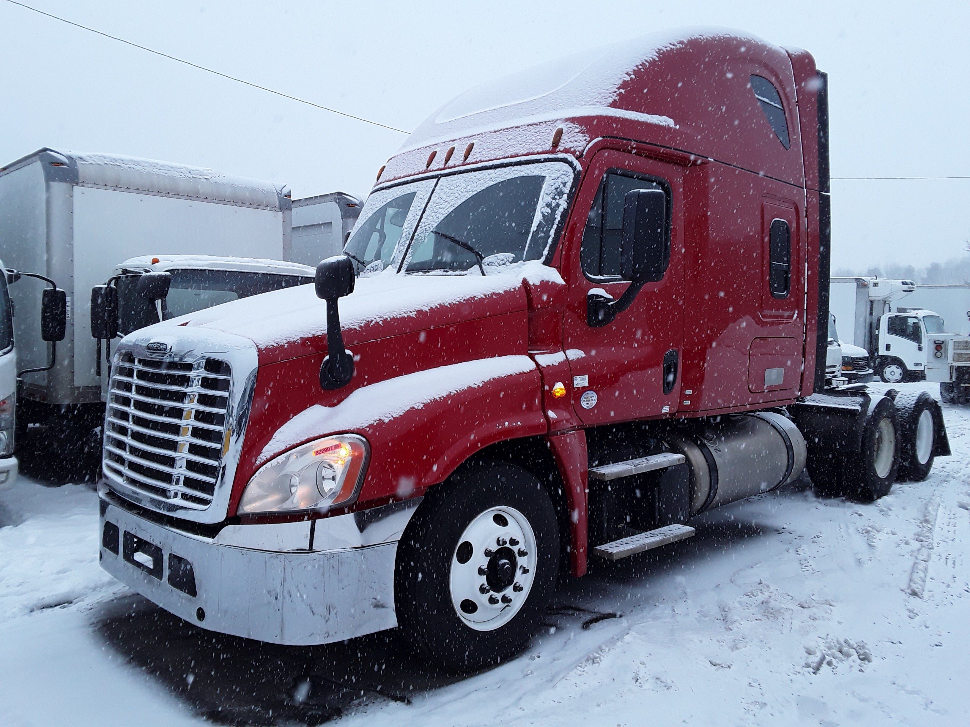 2019 FREIGHTLINER CASCADIA 125 in Salisbury, MA