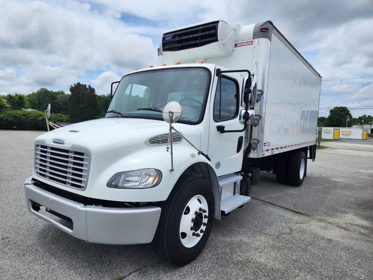 2018 FREIGHTLINER BUSINESS CLASS M2 106 in Greensboro, NC