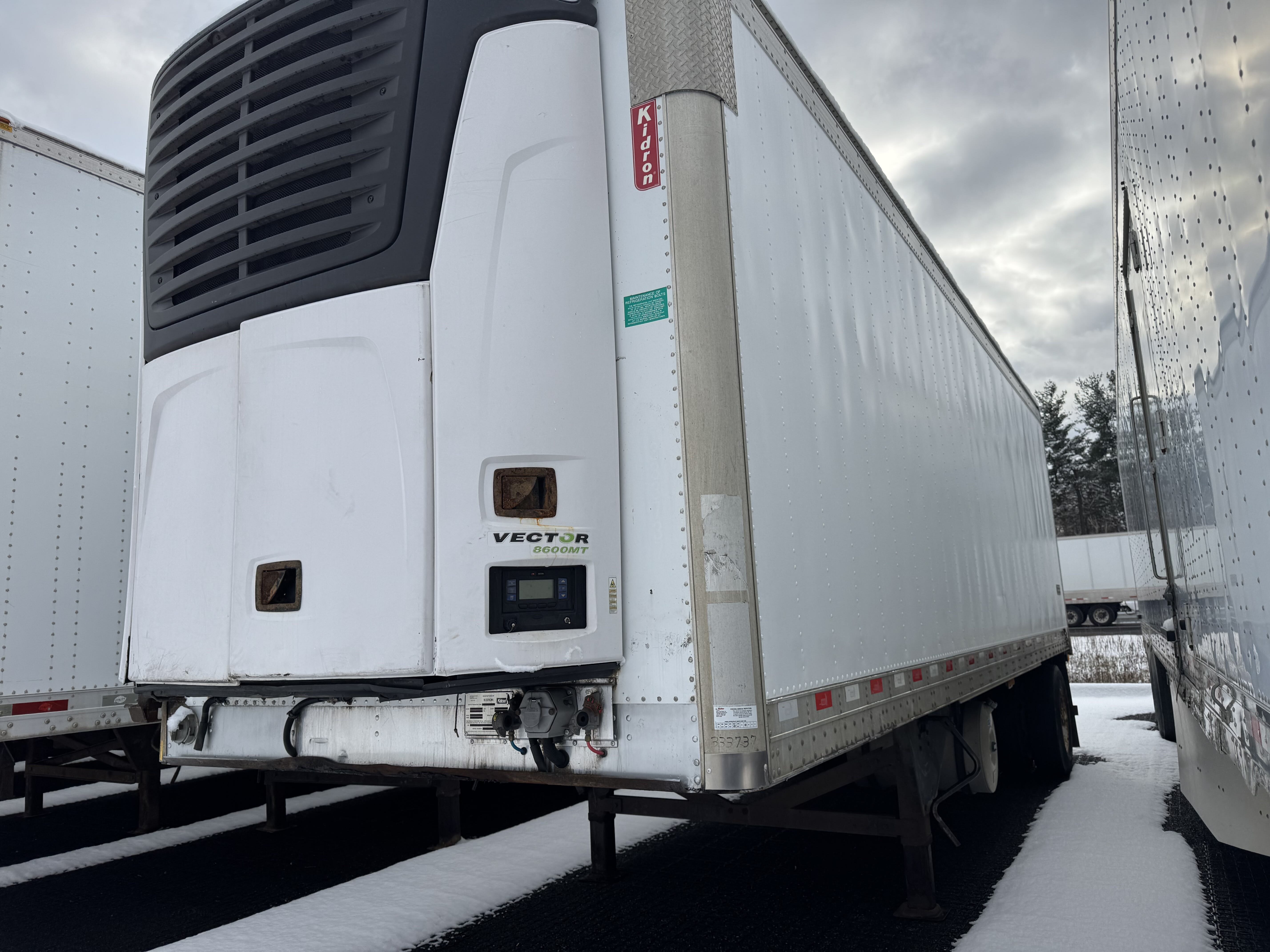 2015 KIDRON, INC. 28RTPEASEW102SP in Hampton, VA