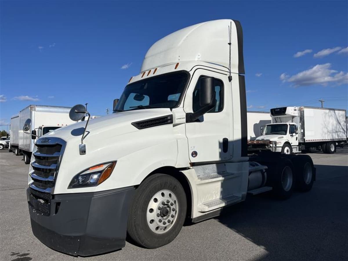 2020 FREIGHTLINER CASCADIA 126 in Laurel, MD