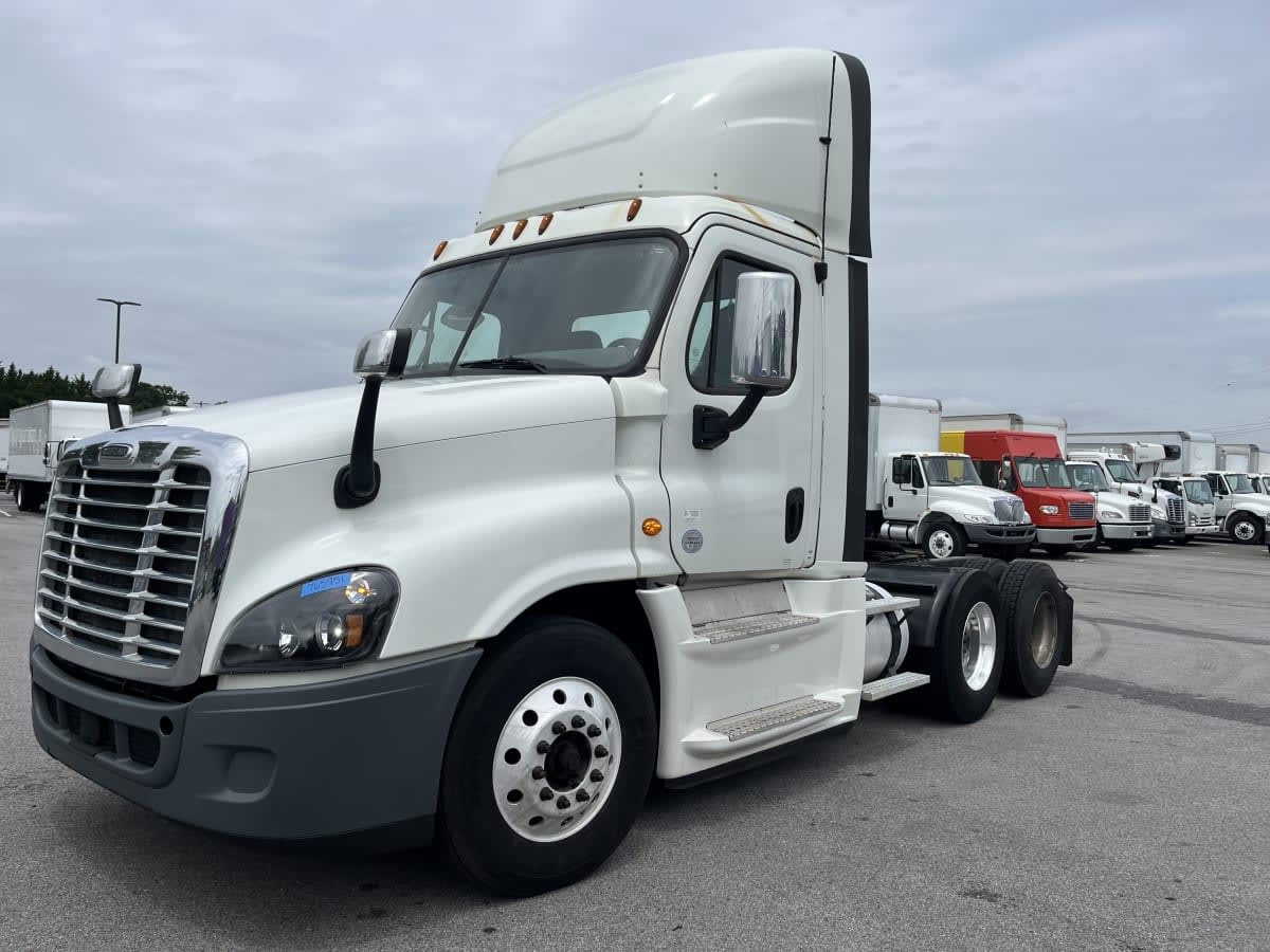 2018 FREIGHTLINER CASCADIA 125 in Laurel, MD