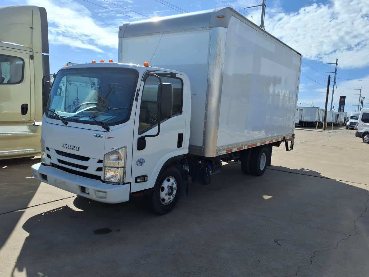2018 ISUZU NPR HD in Dallas, TX