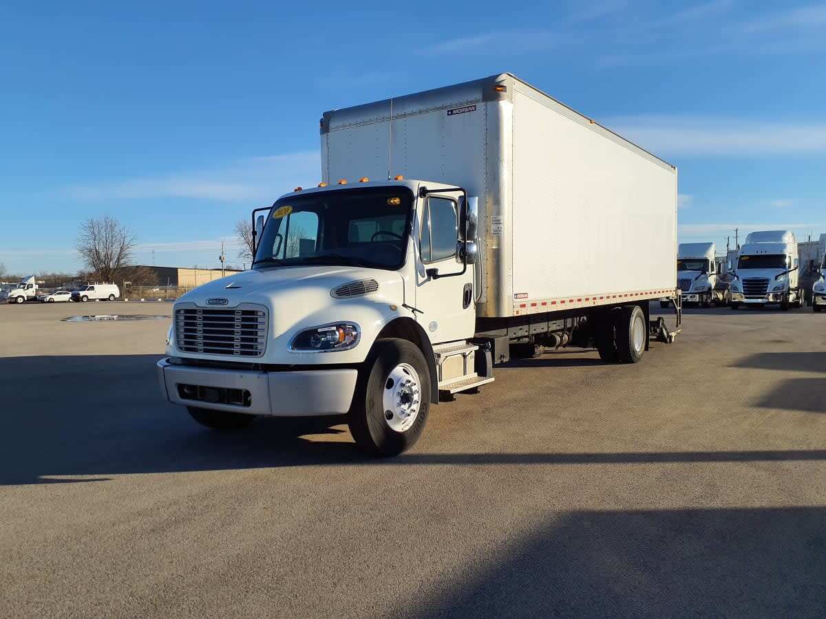2020 FREIGHTLINER BUSINESS CLASS M2 106 in Clarksville, IN