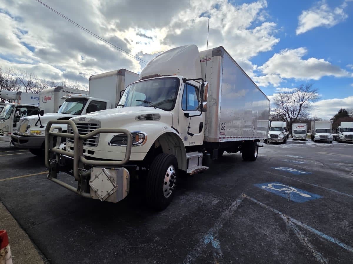 2021 FREIGHTLINER BUSINESS CLASS M2 106 in Allentown, PA