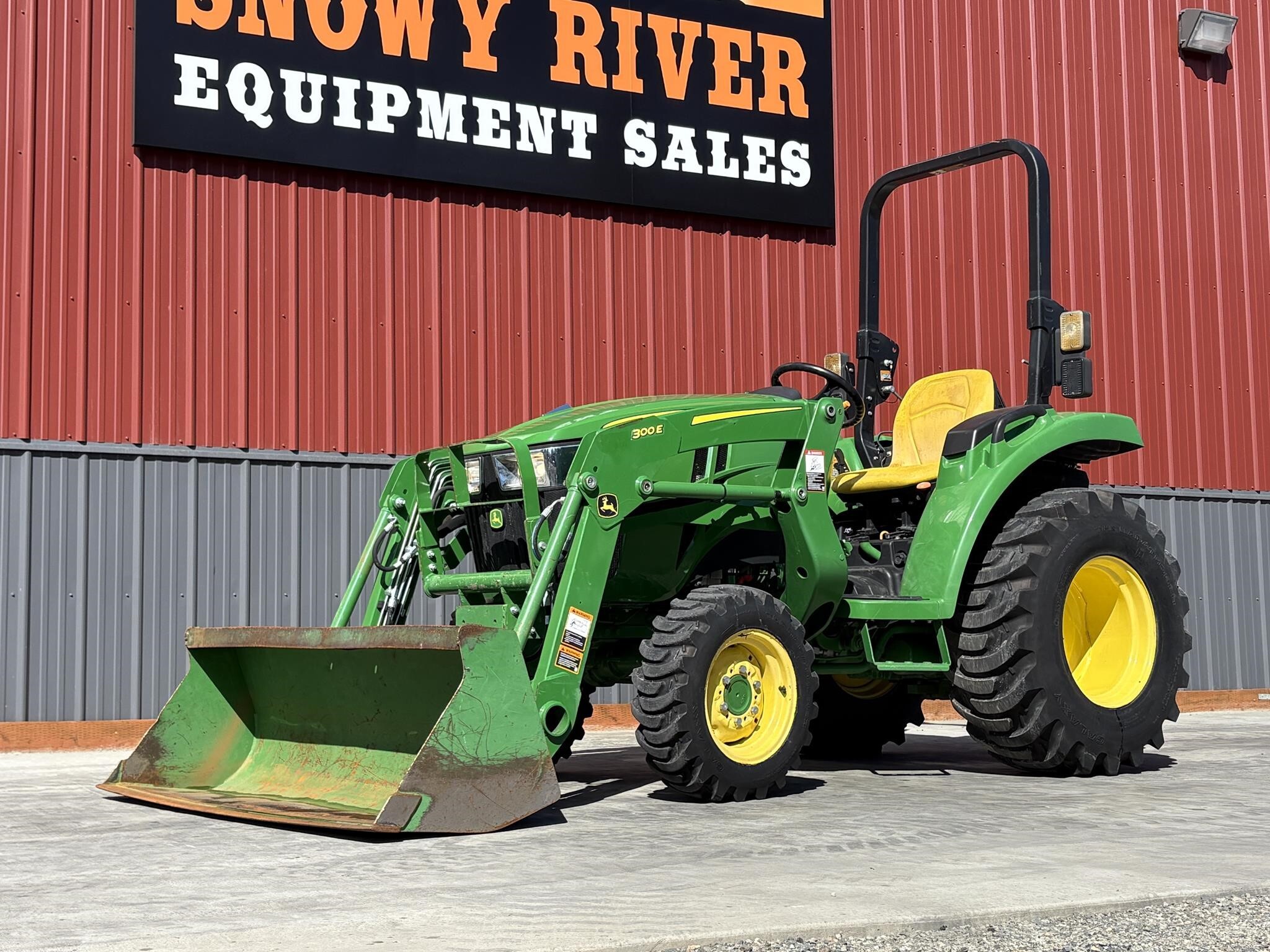 2021 JOHN DEERE 3043D in Cle Elum, WA