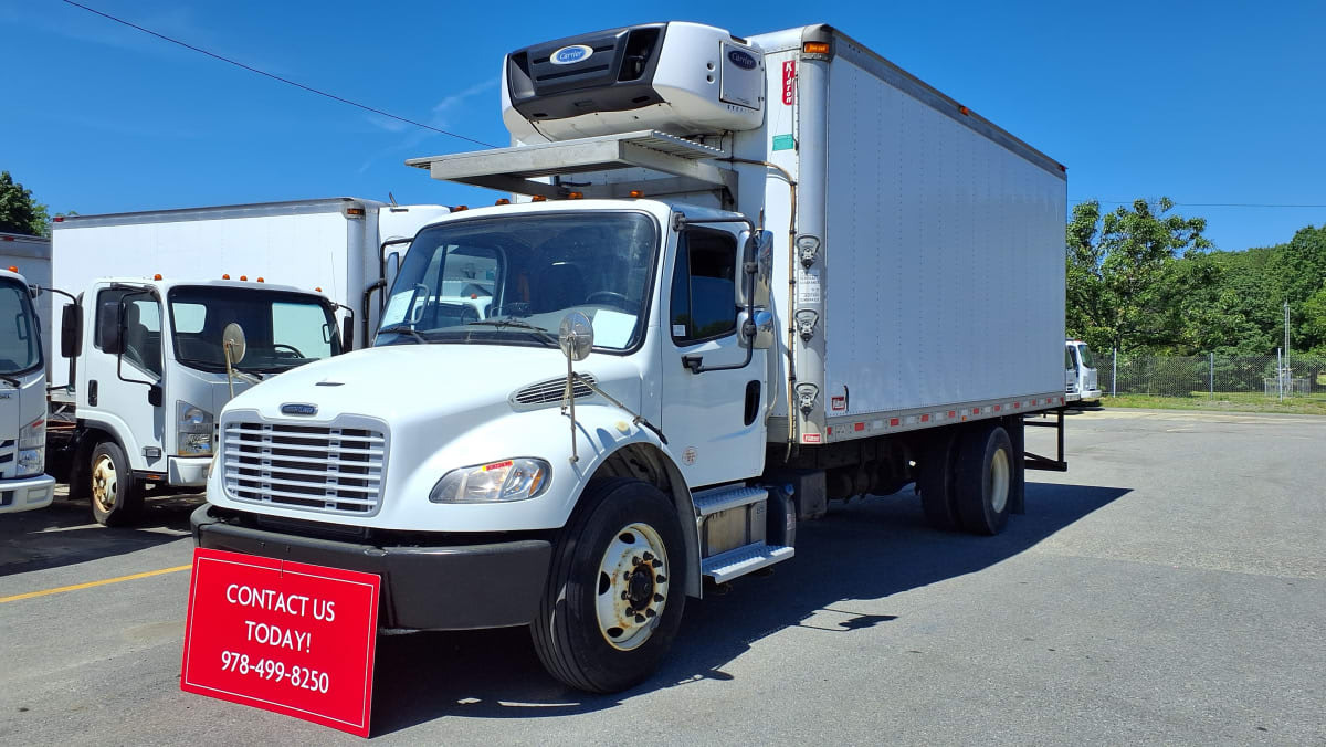2019 FREIGHTLINER BUSINESS CLASS M2 106 in Salisbury, MA