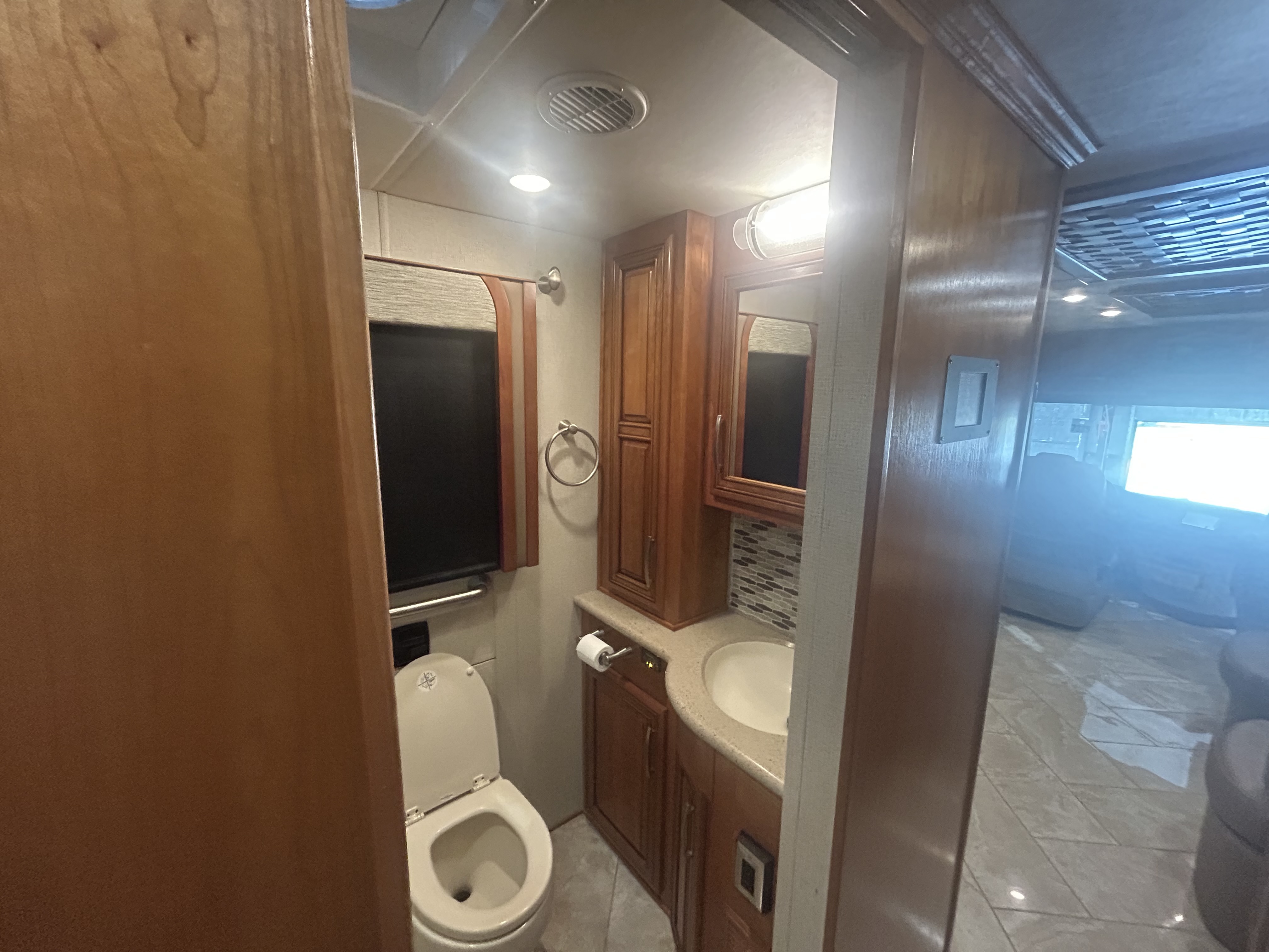 2018 Newmar NEW AIRE 3343 in cross city FL
