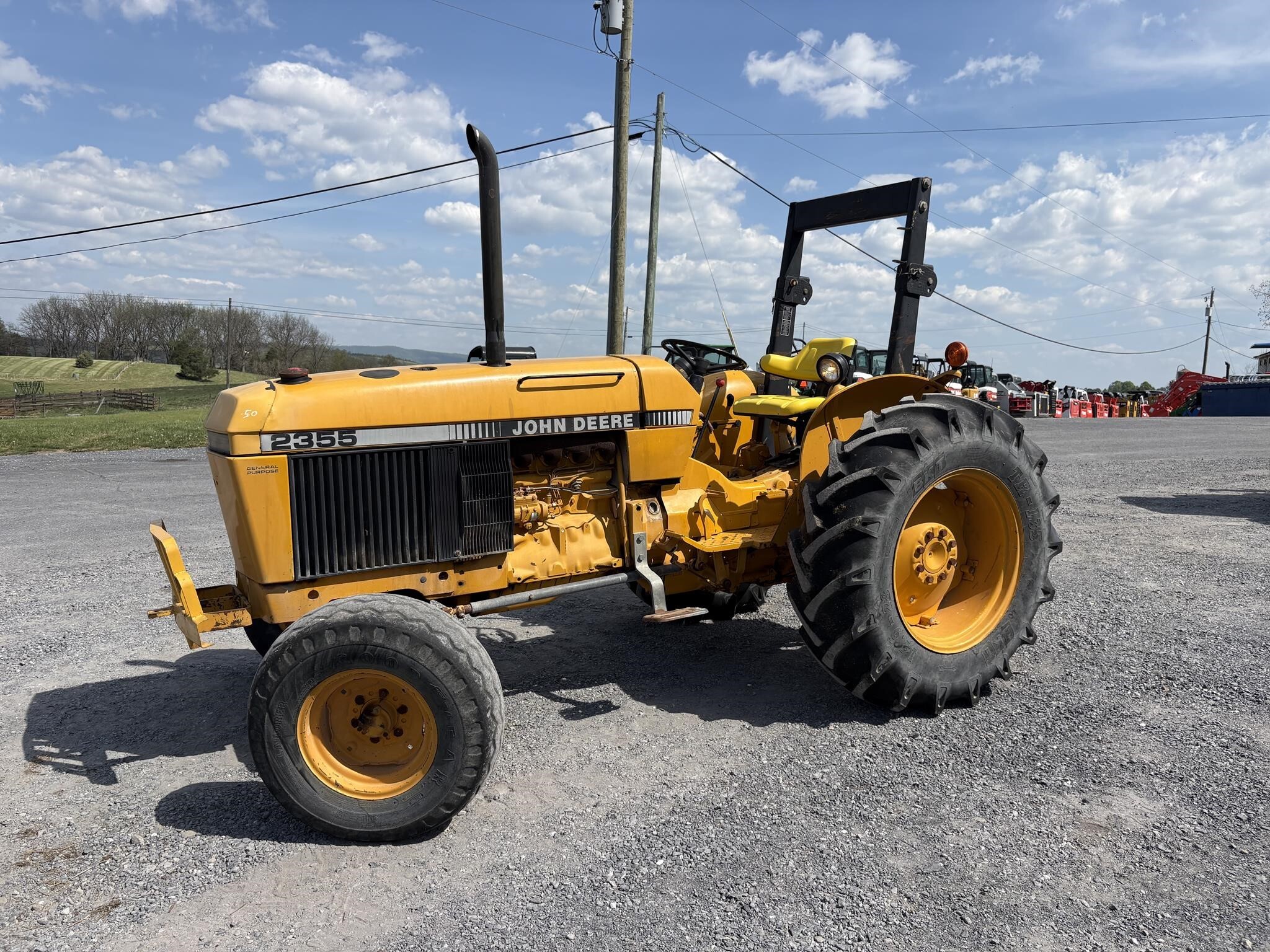 JOHN DEERE 2355 in Linville, VA