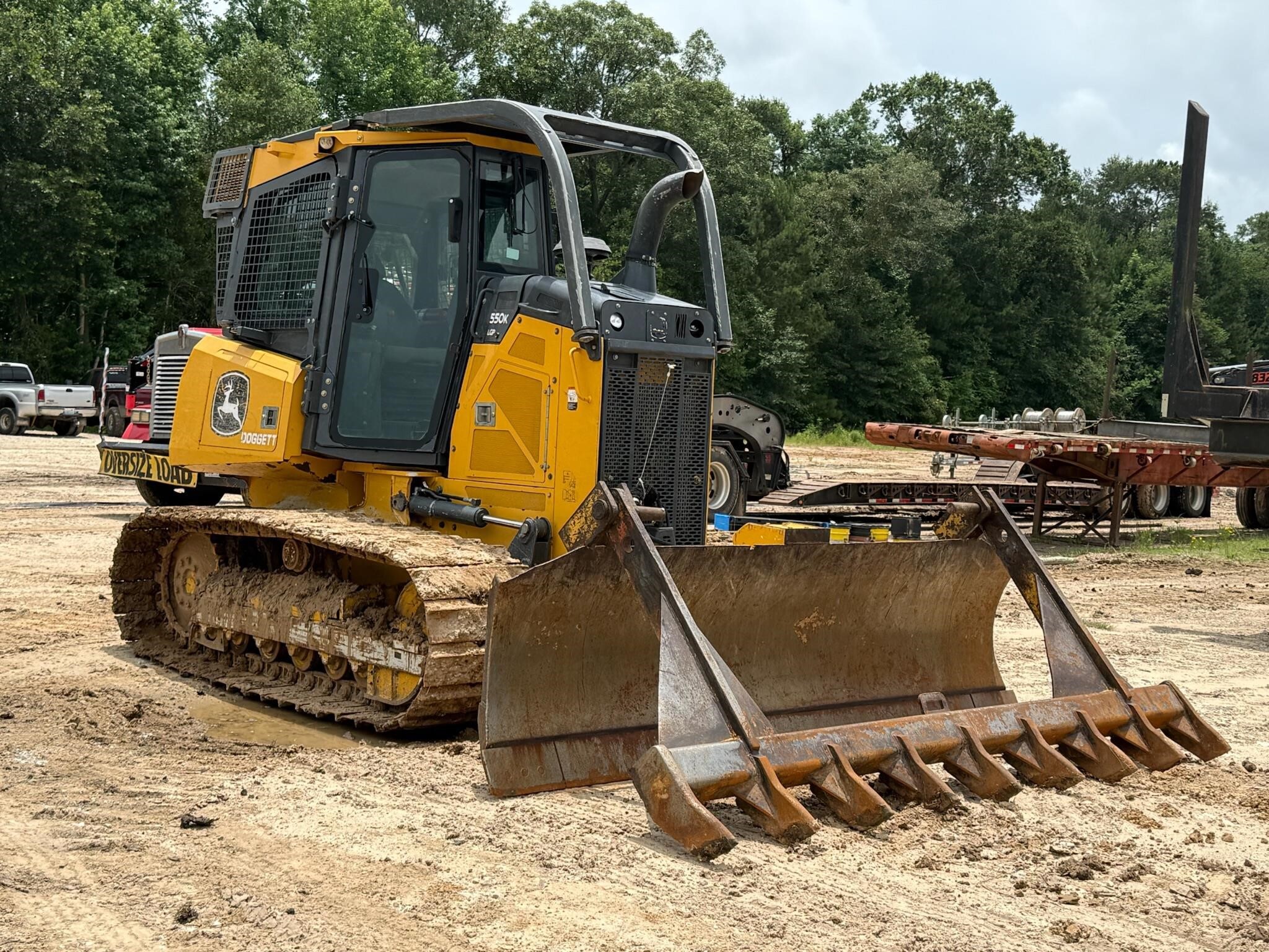 2022 DEERE 550K LGP in Cleveland, TX